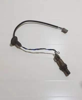 Toyota Corolla Verso AR10 Lambda probe sensor 89467 64020 0451