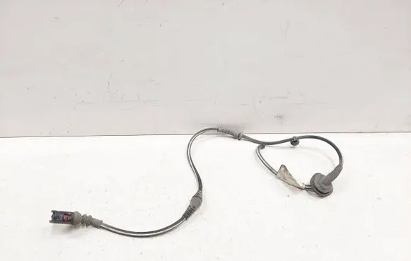 Skoda Superb B6 (3T) Front ABS sensor wiring 6E0973702