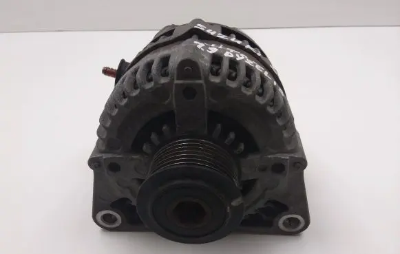 Suzuki Grand Vitara II Generator/alternator 3140067J0 1042104682