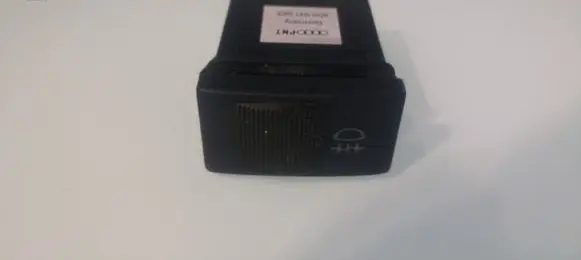 Fog light switch