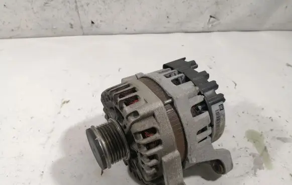Opel Mokka X Generator/alternator 13597226 2619573B