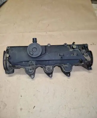 Dacia Sandero Rocker cam cover 8200629199 049871H