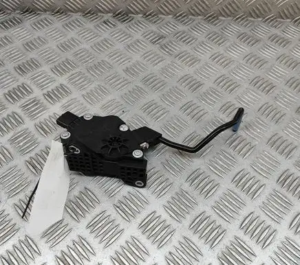 Lexus RX 450H Accelerator throttle pedal 7811048121 1988002550