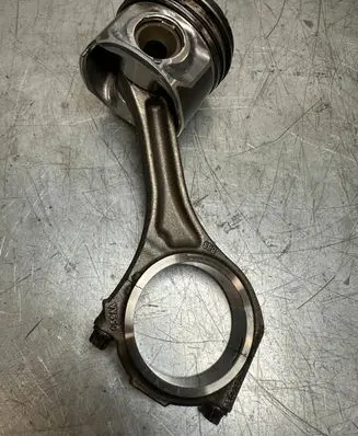 Audi A6 S6 C6 4F Piston with connecting rod 059AA