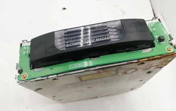 BMW 5 E60 E61 CD/DVD changer 65126941416 6941416