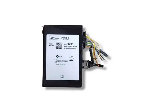 Opel Meriva B USB control unit 688437706 22739796