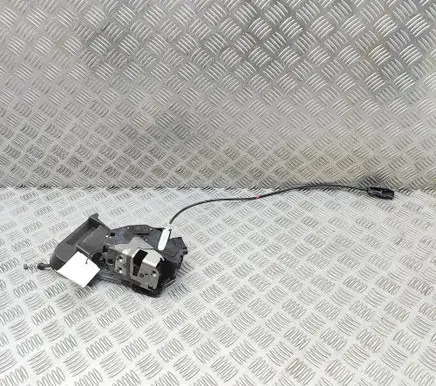 Ford Ranger Coupe door lock (next to the handle) AB392121979AB AB39A21813DA