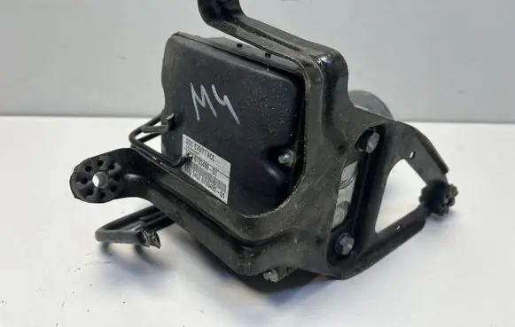 BMW X5 E70 ABS Pump 6865025 6854703