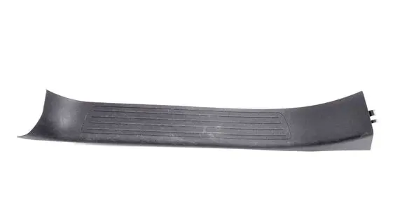 Rear sill trim cover