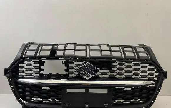 Suzuki Swift II Front bumper upper radiator grill 71741-79S0
