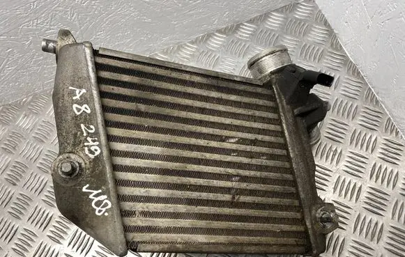 Audi A8 S8 D3 4E Intercooler radiator 0281002399