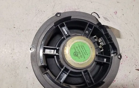 Skoda Octavia Mk2 (1Z) Front door speaker 1Z0035411A