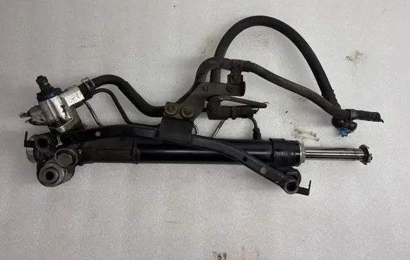 Nissan X-Trail T30 Steering rack 8H90B9