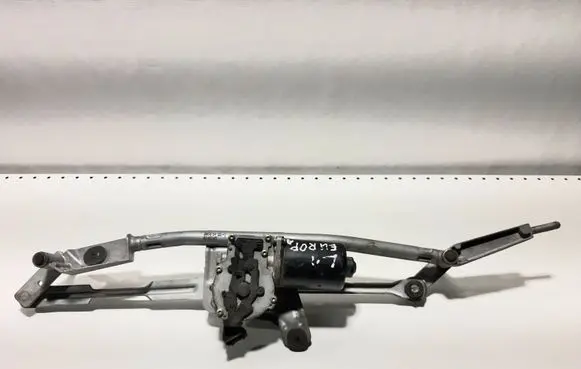 Volvo XC70 Front wiper linkage and motor 8648345 404775 09151848