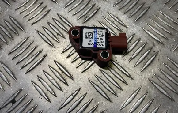 Volvo V50 Airbag deployment crash/impact sensor 8840A6 30737138 MRSA5