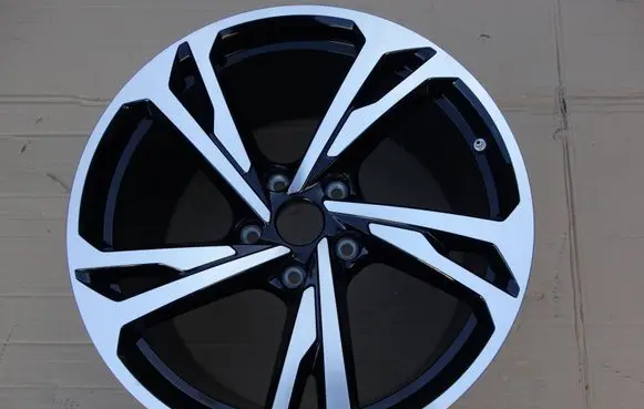 Audi E-tron GT R20 alloy rim 4J3601025AM