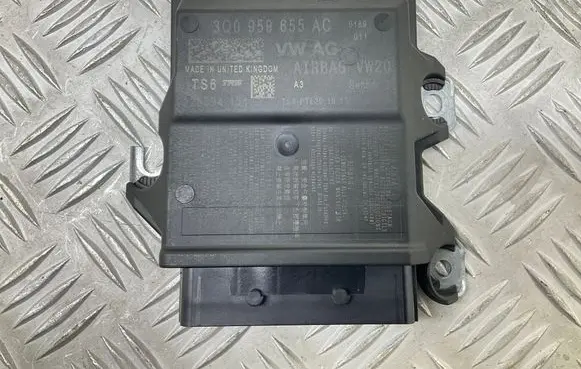 Airbag control unit/module