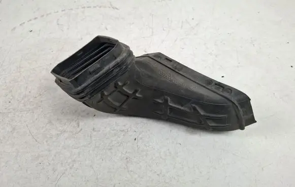 Audi A4 S4 B8 8K Air intake duct part 1021300S01