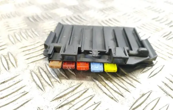 Volvo S60 Fuse box set 6G9T14A076MB K067R