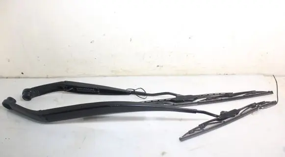 KIA Picanto Front wiper blade arm