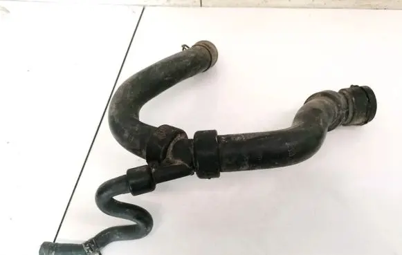 Audi A6 S6 C5 4B Engine coolant pipe/hose 4B0121101T 27112008