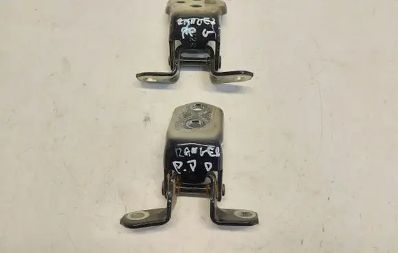 Ford Ranger IV Front door hinge set FORDRNEGZAWPP23