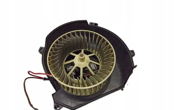 Opel Omega B2 Front door blower motor AT315156F1A