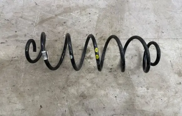 Peugeot 308 Rear coil spring 9145