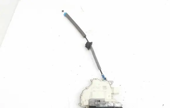 Audi Q2 - Rear door lock 4G0839016C
