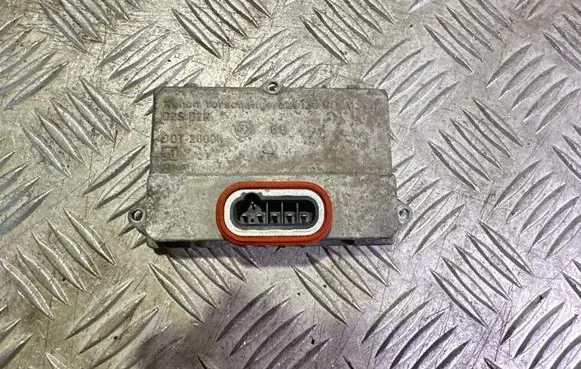 Audi A6 S6 C6 4F Headlight ballast module Xenon 5DV00829000