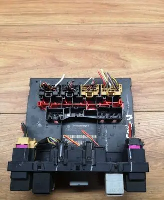 Volkswagen Tiguan Comfort/convenience module 3C8937049E H54S2602 F005V00745