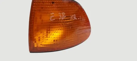 BMW 7 E38 Front indicator light 63138352135