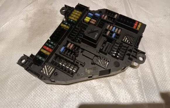 BMW X3 F25 Fuse module 9259469