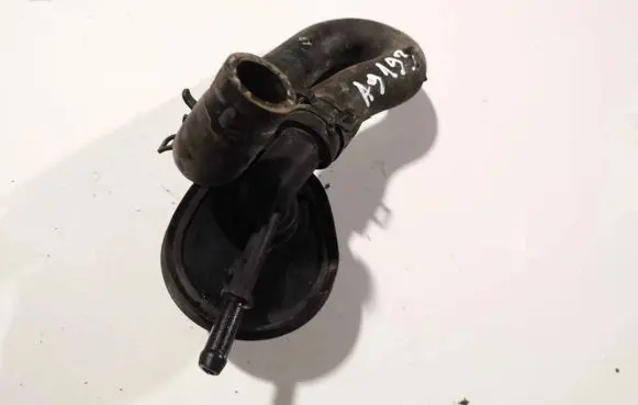 Mercedes-Benz C AMG W204 Engine coolant pipe/hose