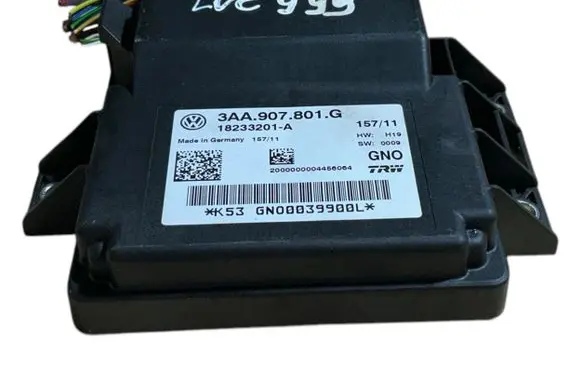 Volkswagen PASSAT B7 Hand brake control module 3AA907801G 18233201A