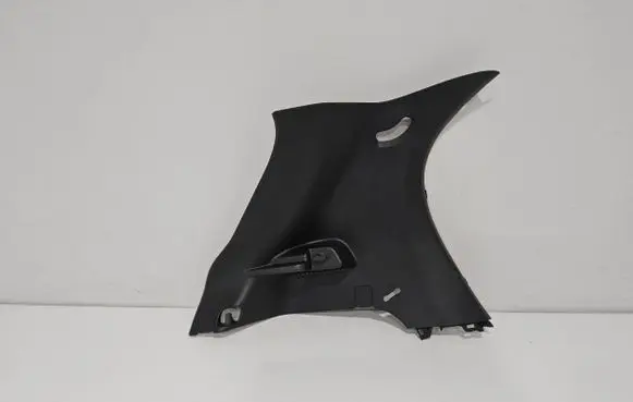 Toyota Aygo X (D)pillar trim (top) 624720H250C0