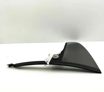 BMW 6 F06 Gran coupe Rear side window 7275380