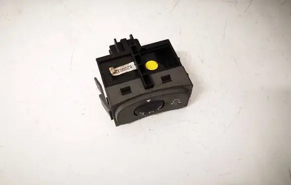Renault Laguna II Headlight level height control switch 820003295 8200032953