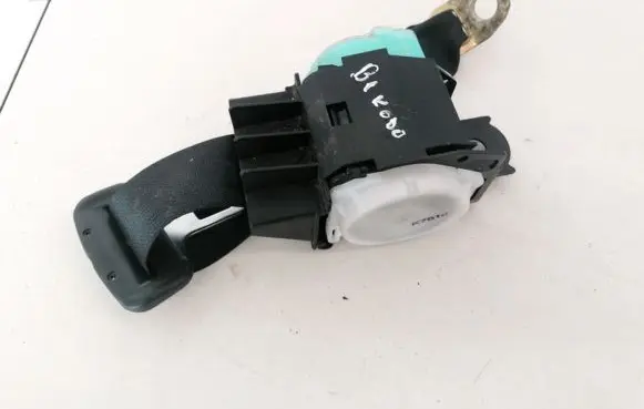 Toyota Corolla E120 E130 Middle seatbelt (rear) 7335002040 73350-02040