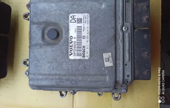 Volvo XC90 Engine control unit/module 30729826A