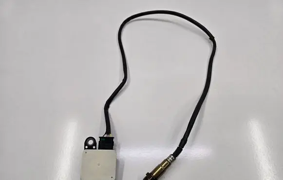 BMW 7 G11 G12 Lambda probe sensor 8477724