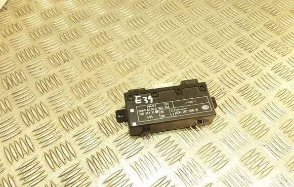 BMW 5 E39 Door control unit/module 61356904249 12037310 5DK00735816