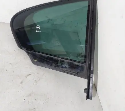 BMW 5 F10 F11 Rear vent window glass 51357311246
