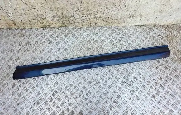 Audi A8 S8 D3 4E Front door trim (molding) 4E0853959A