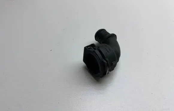 BMW X5 E70 Engine coolant pipe/hose 7509984