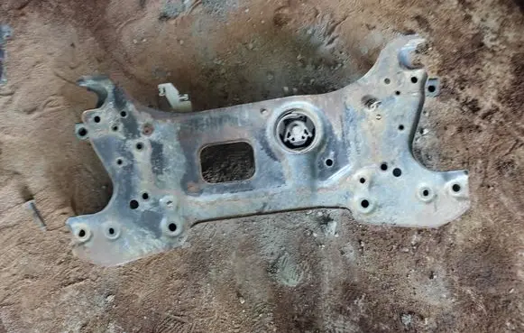 Volkswagen Caddy Front subframe 1k0199315a