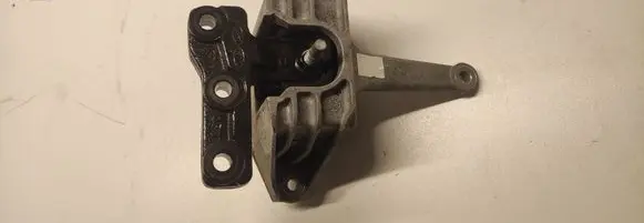 KIA Ceed Engine mount vacuum valve 21810J7200