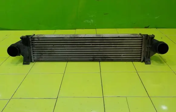 Land Rover Freelander 2 - LR2 Intercooler radiator 6G919L440EC 13AB88