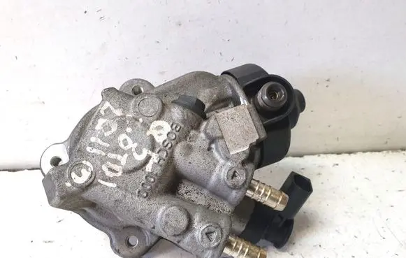 Audi Q5 SQ5 Fuel injection high pressure pump 03L130755AC