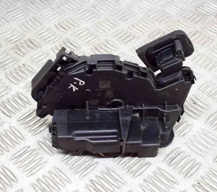 Volkswagen Golf VIII Coupe door lock (next to the handle) A046465 5TC837015B